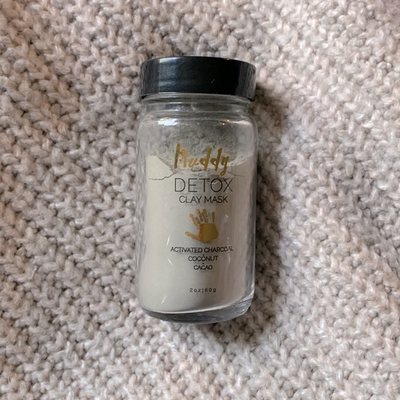 Detox Face Mask - Picture 1 of 7